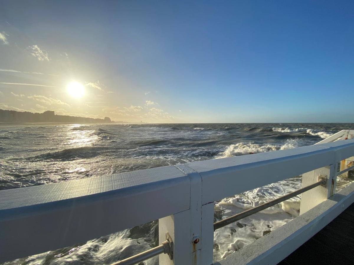 Seadream - Modern, Sunny With Big Terraces & Open View - Very Close To Sea, Beach, Shops, Restaurants & Beach Bars Nieuwpoort Exteriör bild