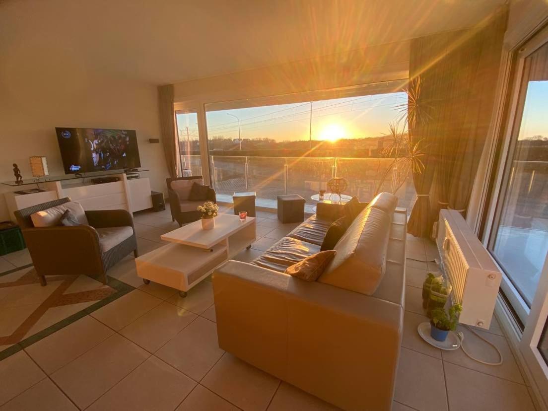 Seadream - Modern, Sunny With Big Terraces & Open View - Very Close To Sea, Beach, Shops, Restaurants & Beach Bars Nieuwpoort Exteriör bild