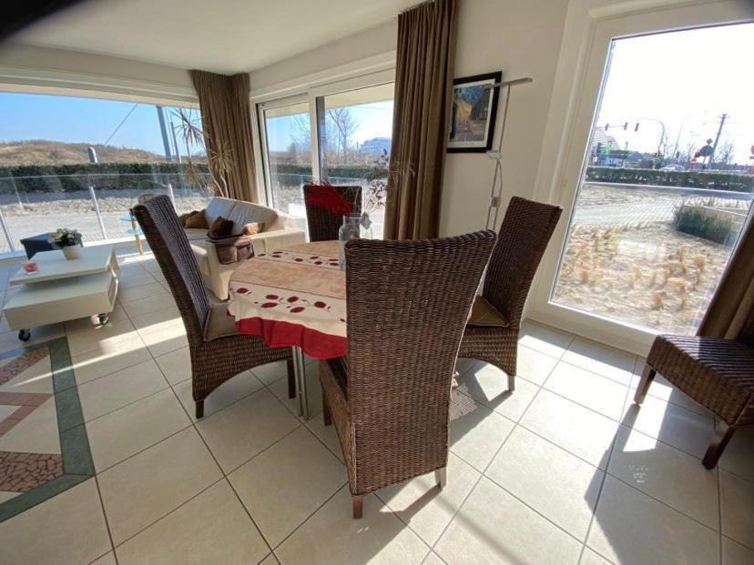 Seadream - Modern, Sunny With Big Terraces & Open View - Very Close To Sea, Beach, Shops, Restaurants & Beach Bars Nieuwpoort Exteriör bild
